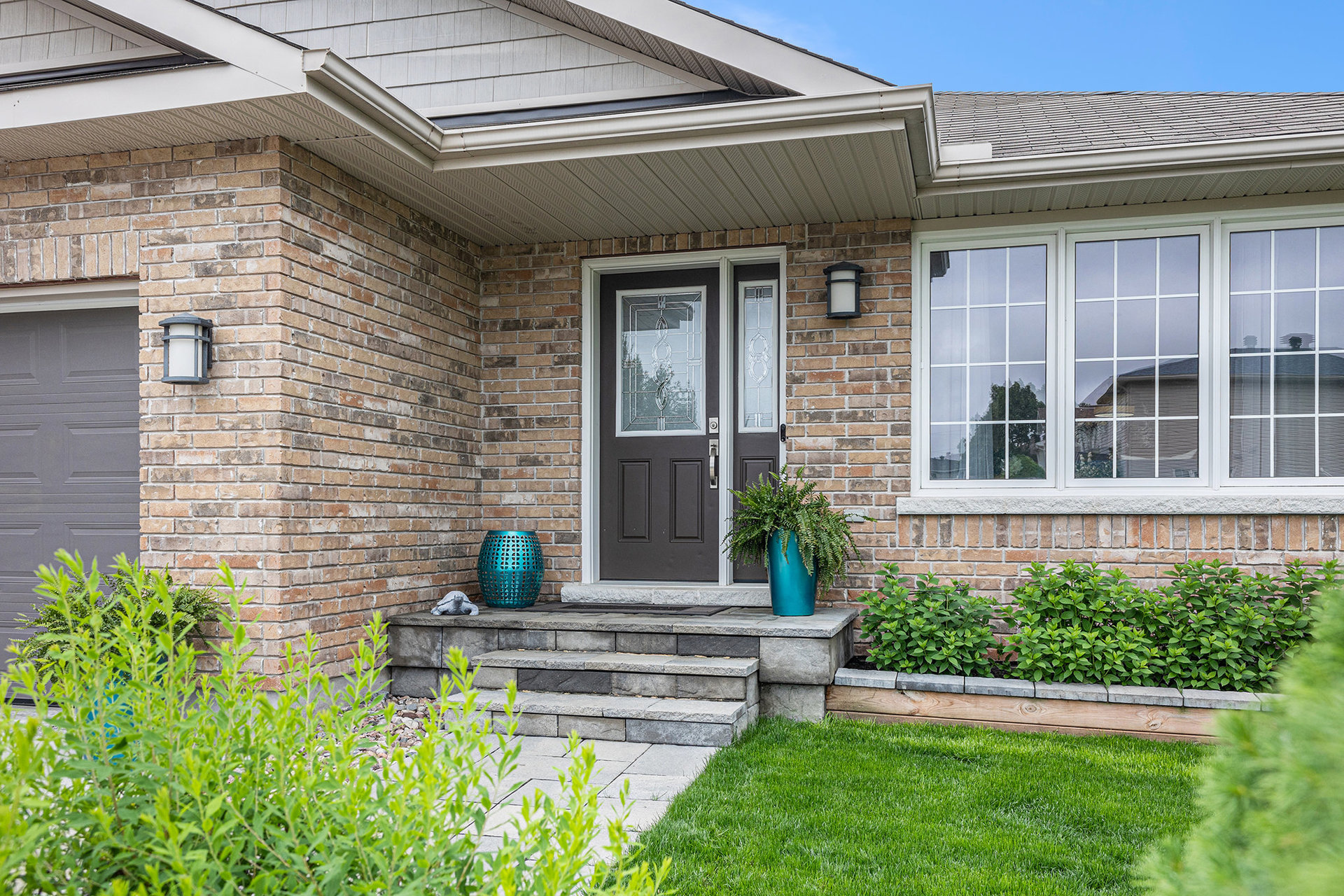 003_128_mclachlin_street-3_371