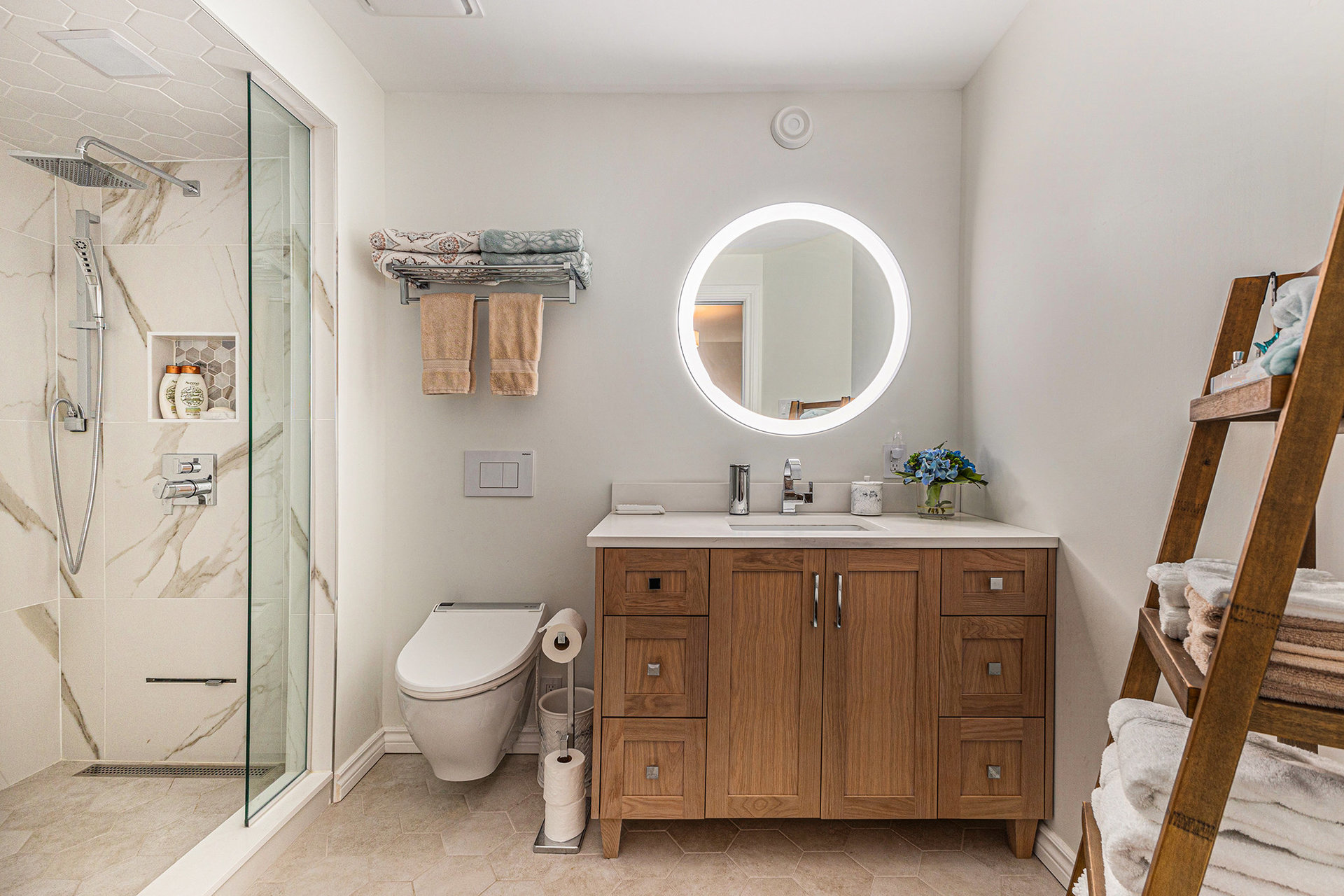 021_128_mclachlin_street-28_325