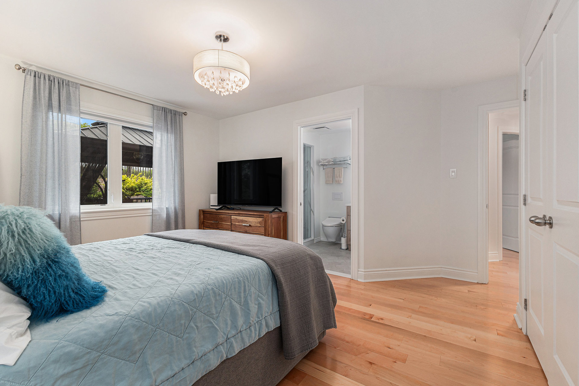 029_128_mclachlin_street-26_515