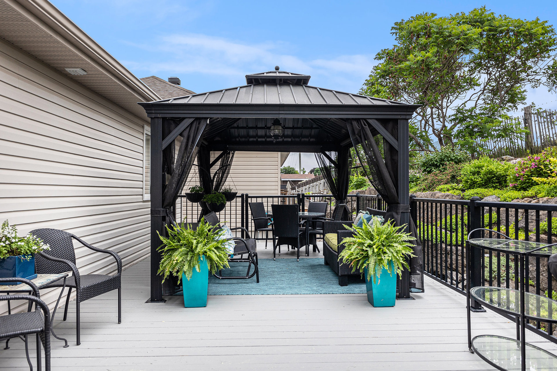 041_128_mclachlin_street-5_144