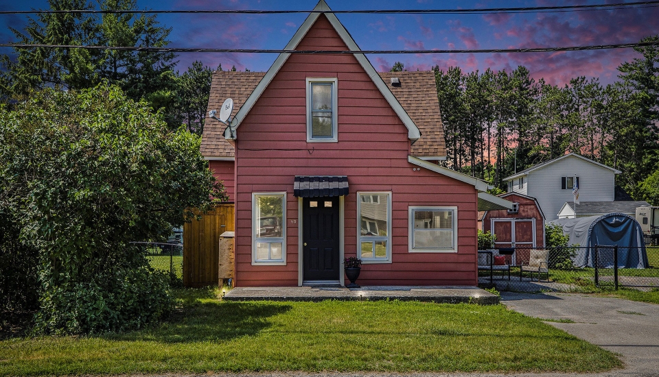 001_10_neilson_stre_23_475