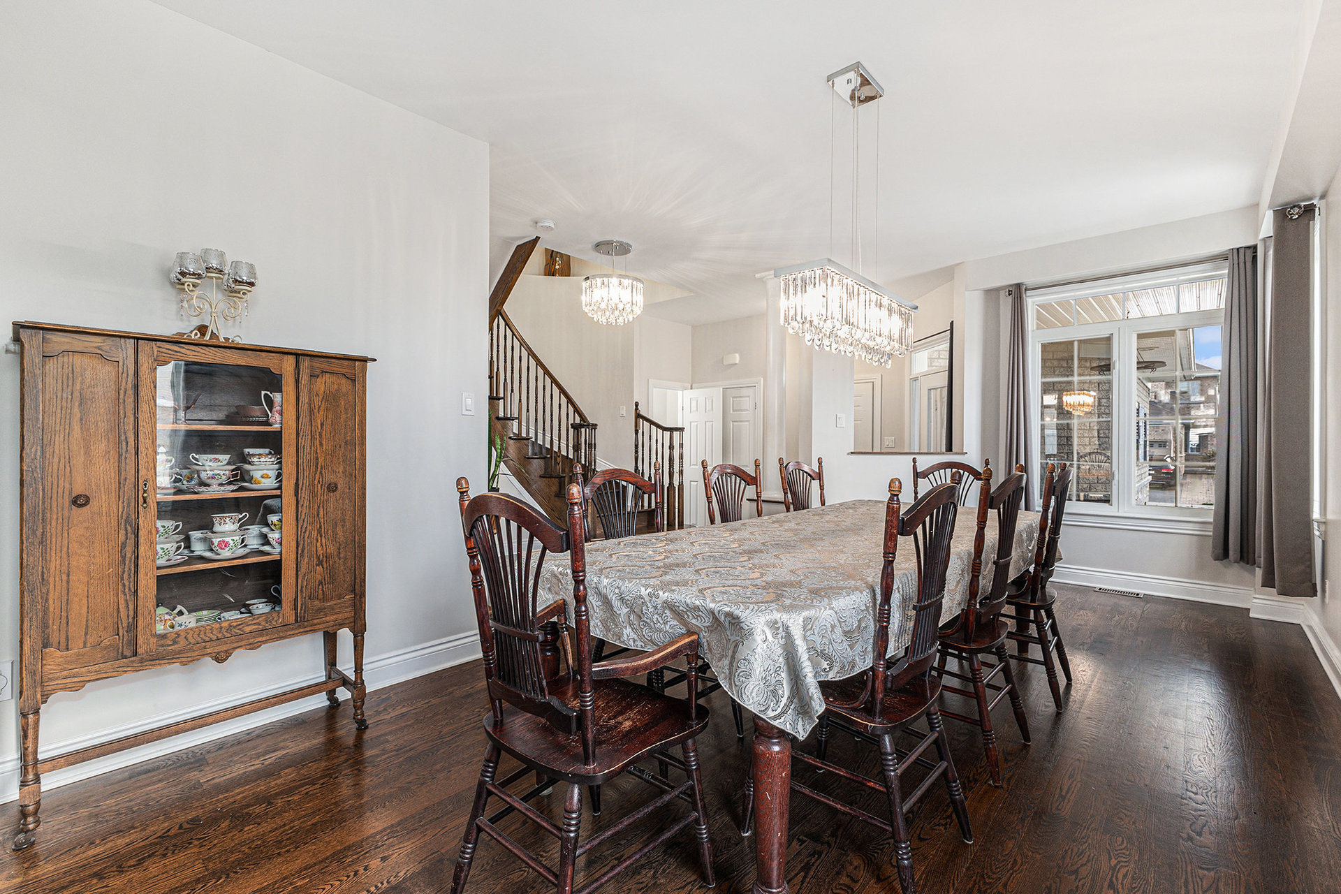 009_152_desmond_tru_17_962