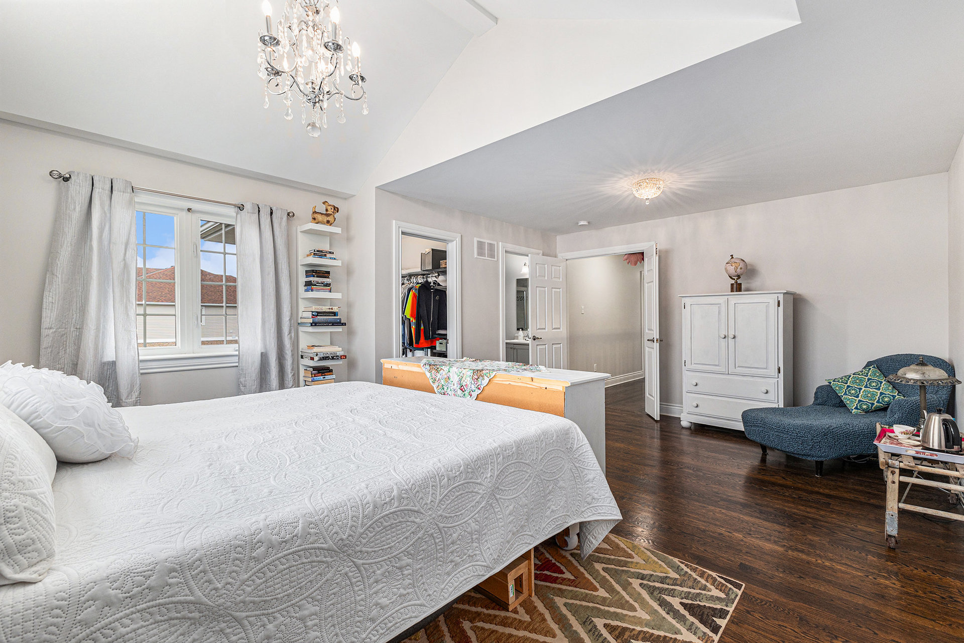 016_152_desmond_tru_12_972