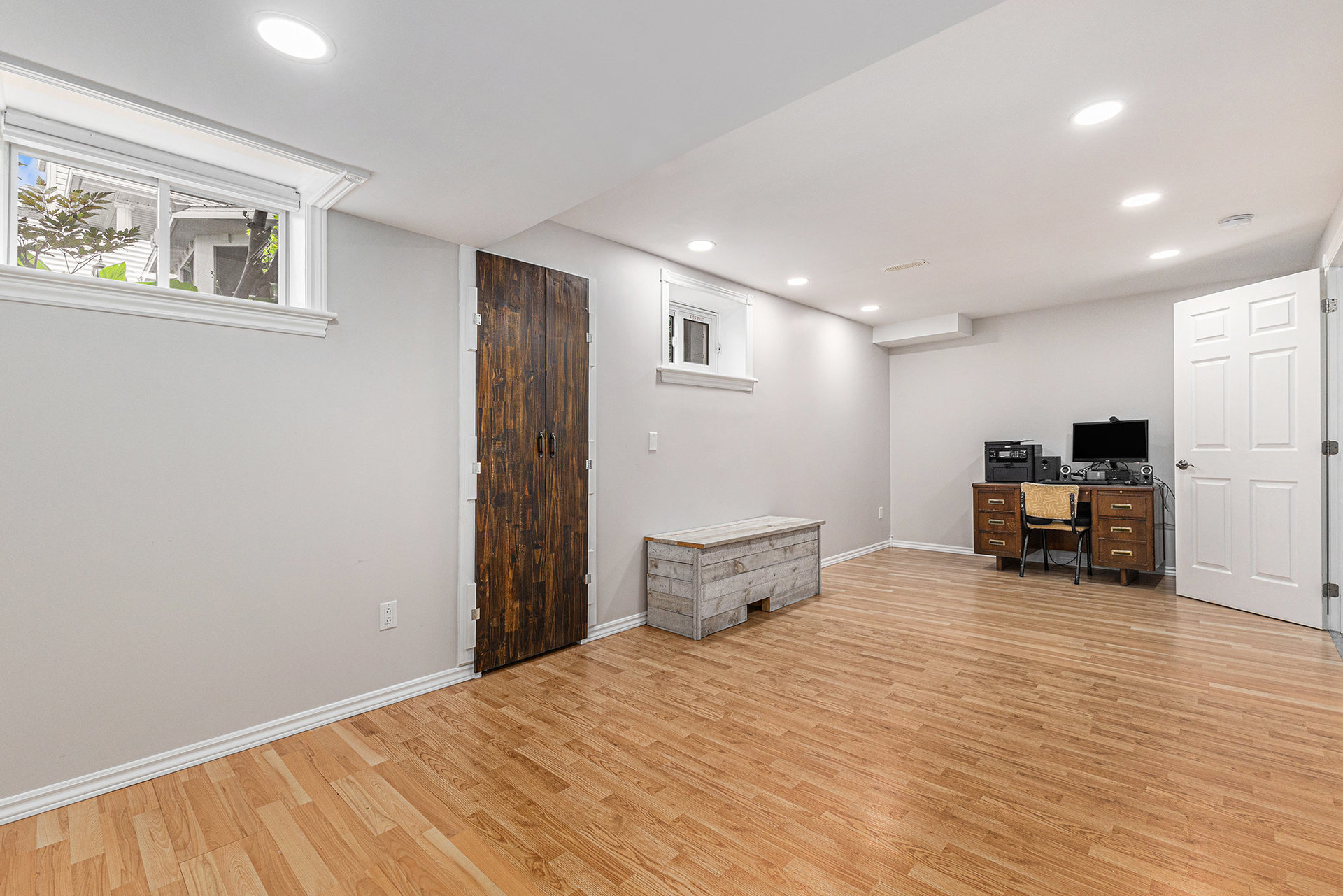 022_152_desmond_tru_1_501