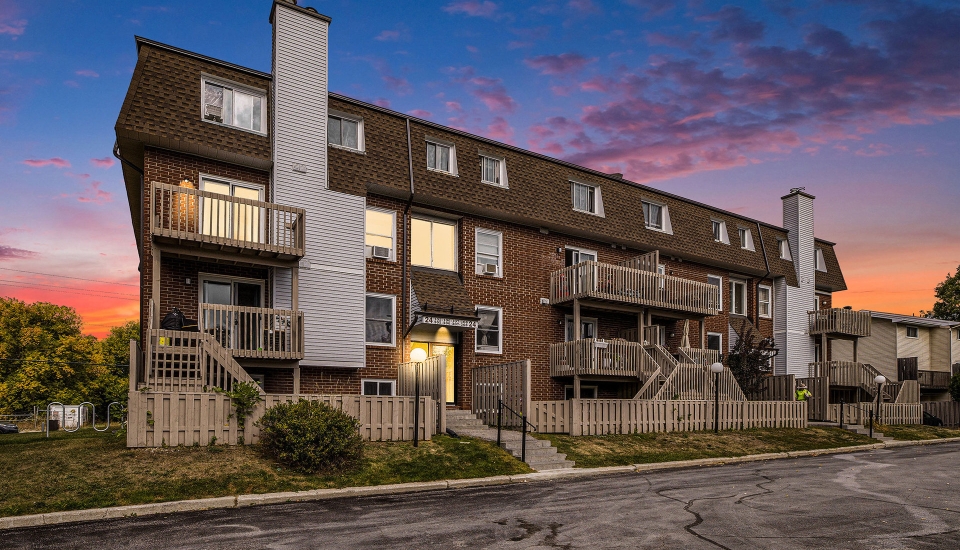 001_24_townline_road_west_20_123